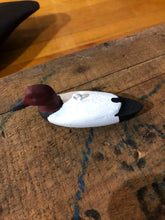 Load image into Gallery viewer, Miniature Hand Painted Decoy